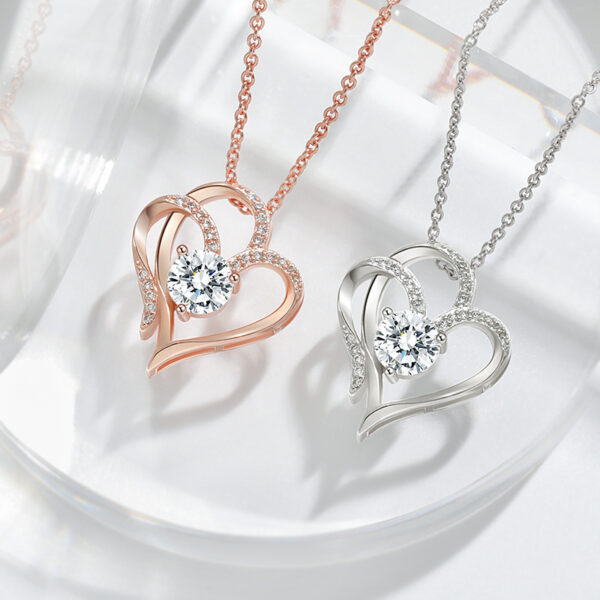4dea1cb5-7787-4a9d-90c5-cd2025e6f49c.jpg Personalized Heart-shaped Necklace