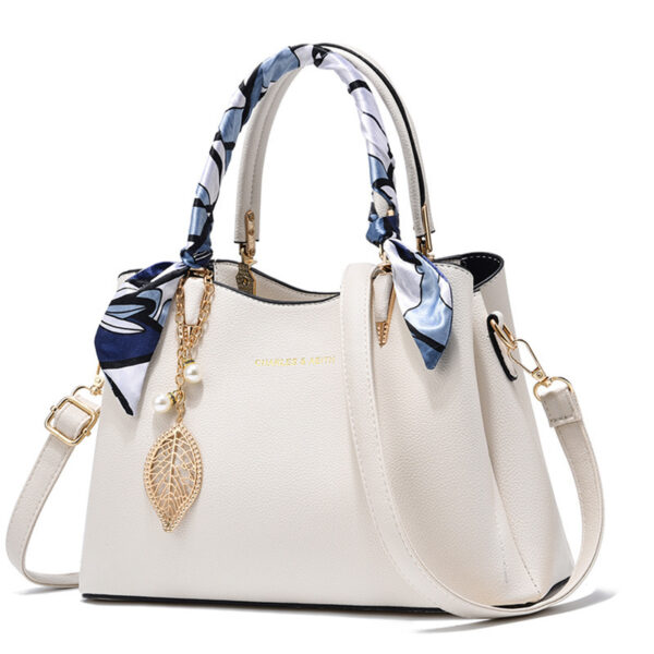 732d4c56-499a-4bf8-b9be-6387c4861fd7.jpg Shoulder Bag With Leaf Pendant Fashion Silk Scarf