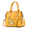 88aa6745-19be-446f-84ab-bf5e87ec60f8.jpg Fashion Flowers Embroidered Handbag