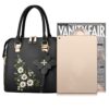 8d5b0001-2155-4d64-a1f6-2c28654bf4b0.jpg Fashion Flowers Embroidered Handbag