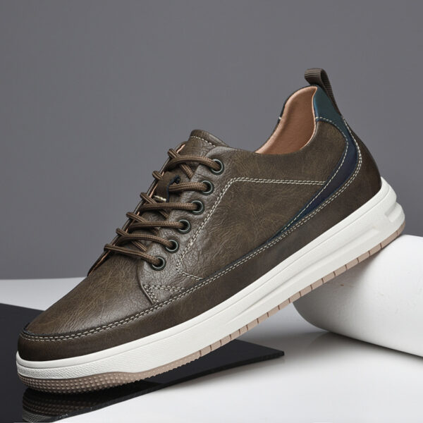 9059b634-cc7c-41f2-ba82-d791bfca304d.jpg Heightened Shoes