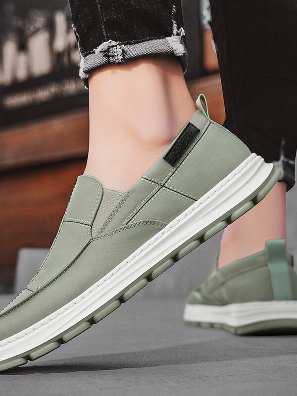 Slip-on Breathable Small Fabric Shoes