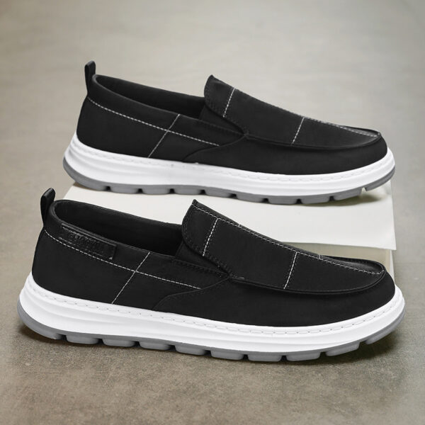 O1CN01rWUeJb2DhAw1APaR6_2206738948640-0-cib.jpg Slip-on Breathable Small Fabric Shoes