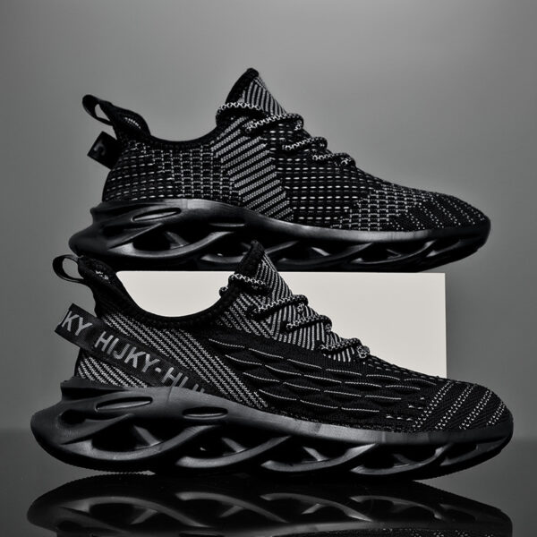 fa633192-2d75-4c7e-b6b4-7e035097b555.jpg Sneaker
